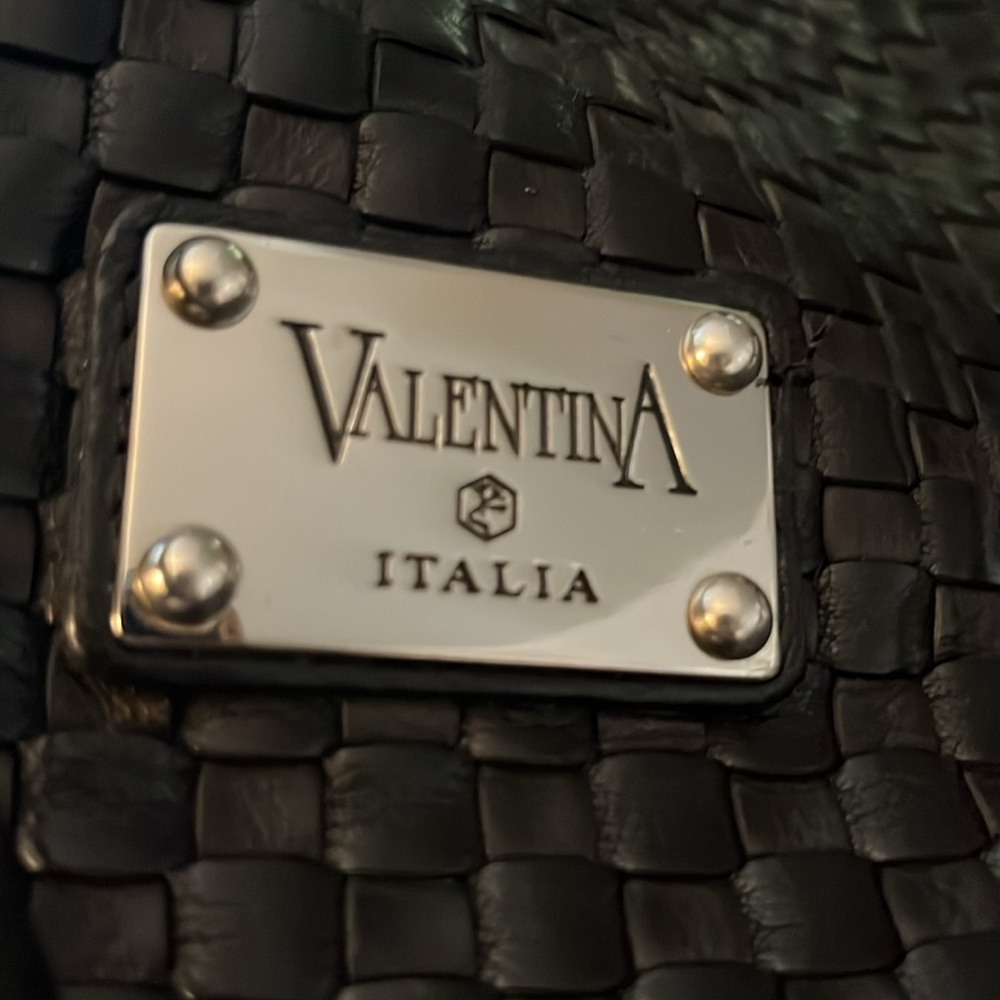 Valentina Italia Black Woven Leather Two Handle Zipper Laptop Tote Bag Purse - Picture 12 of 16